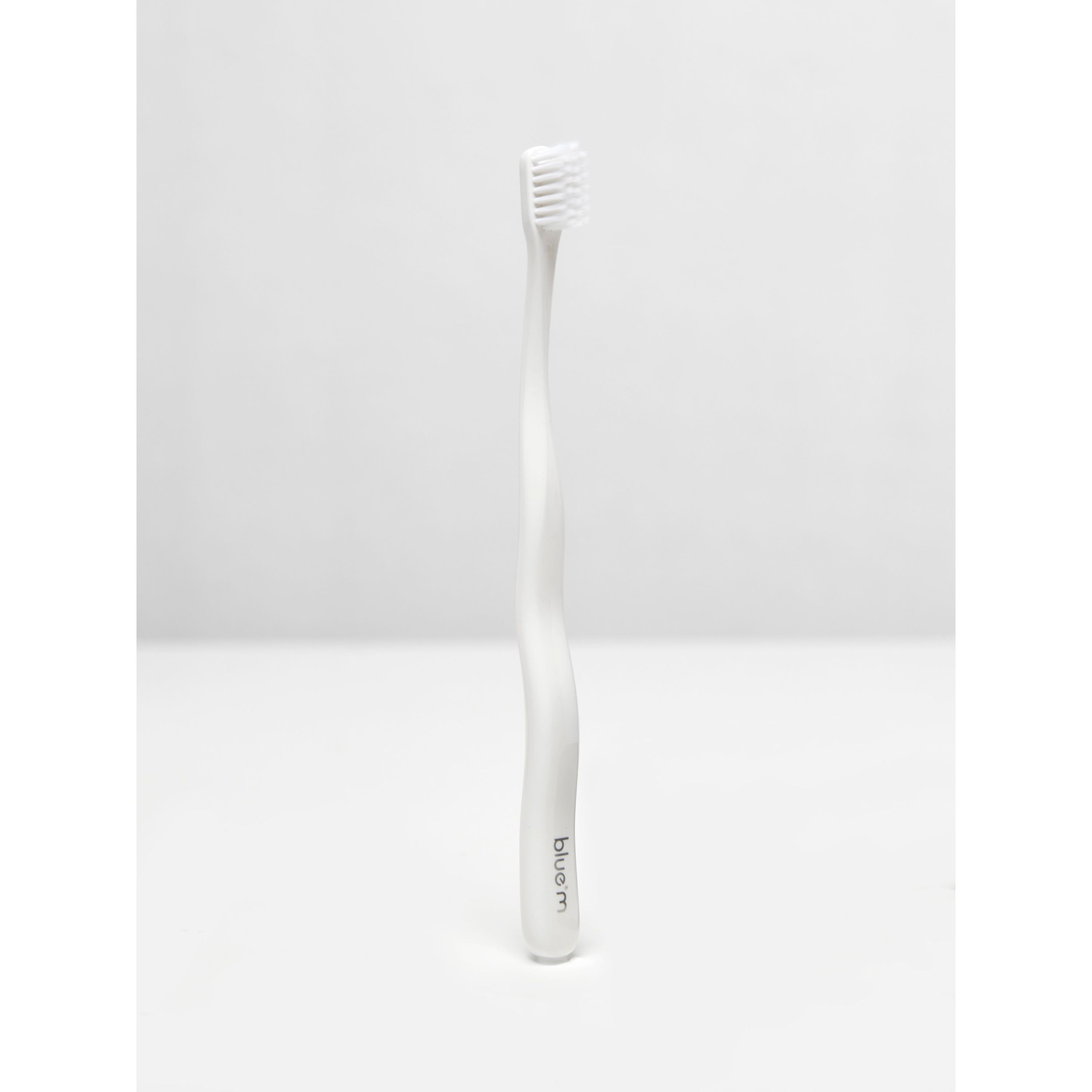 Bluem Toothbrush post surgical