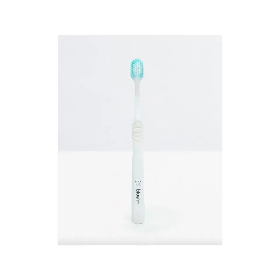 Bluem Toothbrush day to day