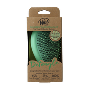 Wetbrush Go green palm detangler green tea tree oil