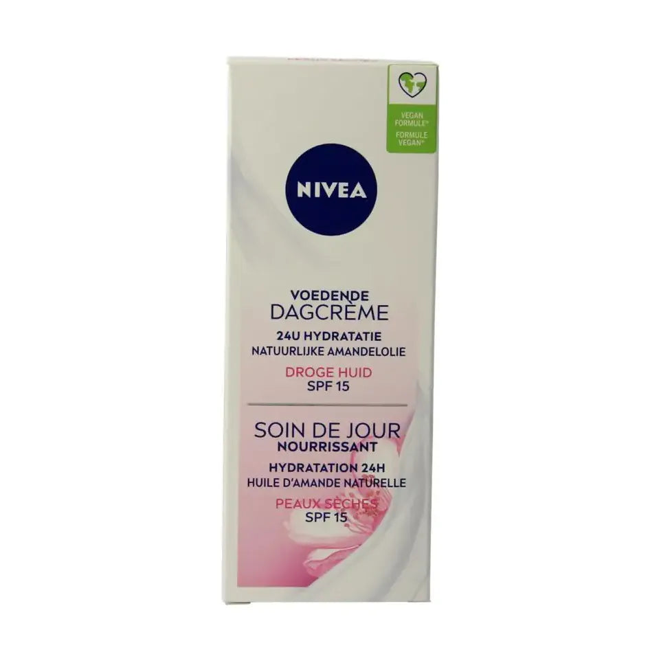 Nivea Essentials hydraterende dagcreme droog/gev SPF15 50 ml