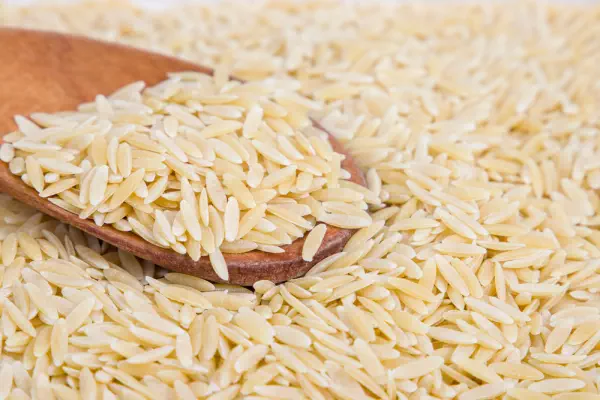 ongekookte orzo